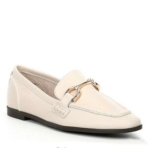 Steve Madden Carrine loafers in bone, size 9.5